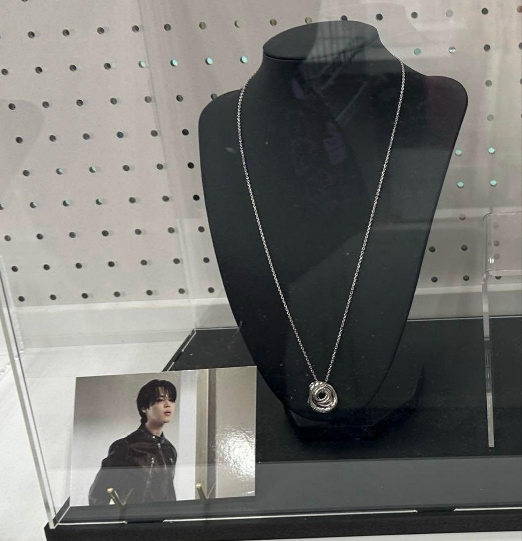 BTS ジミン 展示会 ネックレスJimin JAPAN JIMIN 公式 - メルカリ