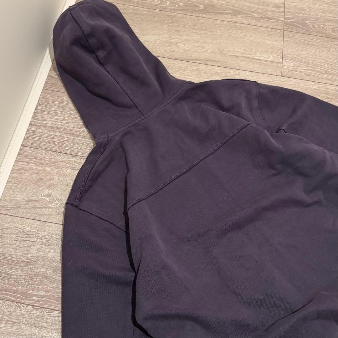 Carhartt 肉厚パーカー