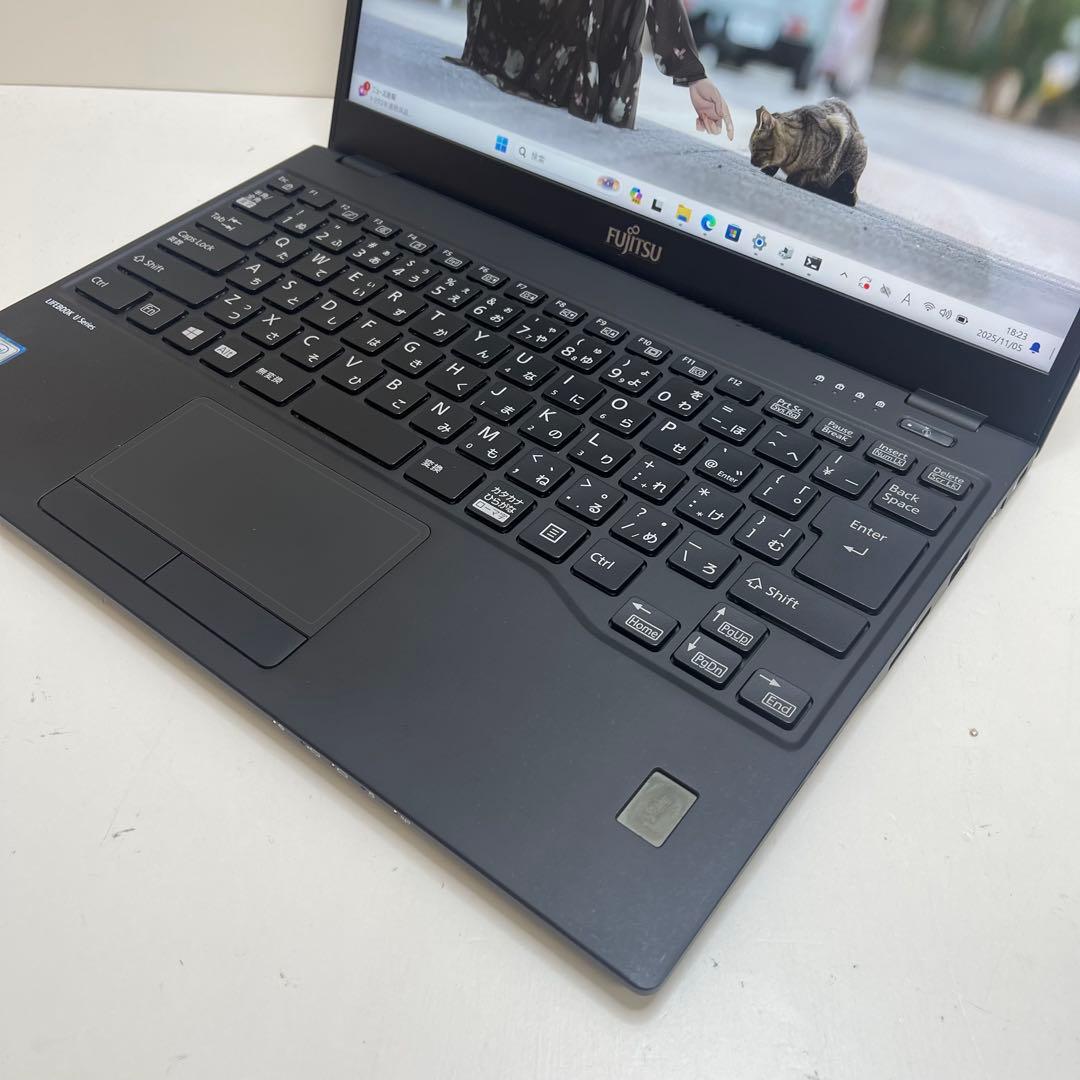 422 富士通 LIFEBOOK U939/B i5-8365U office