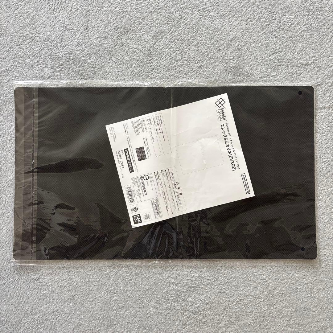 日本未発売　ガンダムカードゲーム 公式プレイマット EVX02 スレッタミオリネ