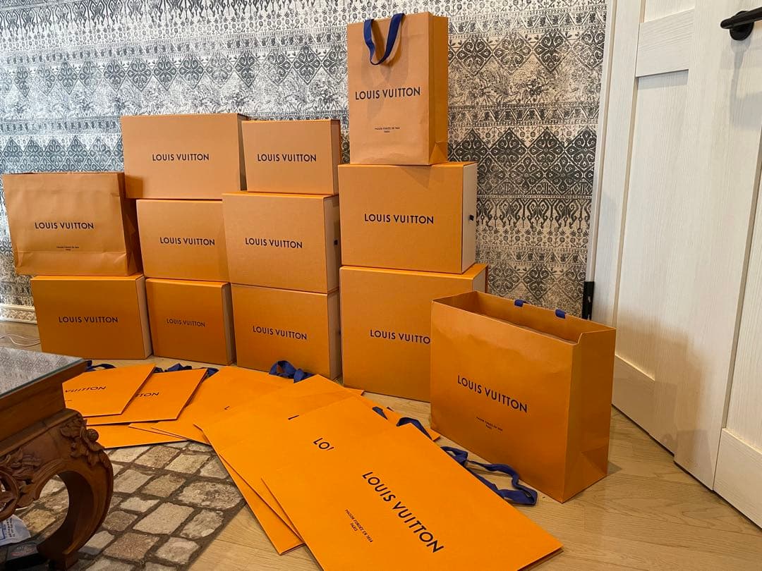 ルイヴィトン空箱・保存袋・ショップ袋