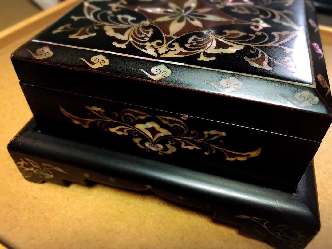 骨董品100年もの螺鈿細工箱 時代物漆器 古美術