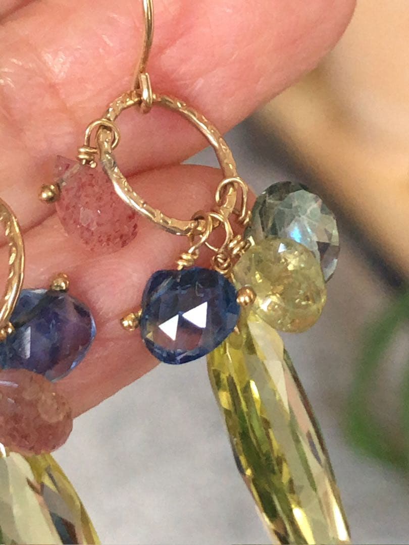 貴重agete Eva Hanusova 限定ピアス K10 大粒レモンクオーツの通販はau