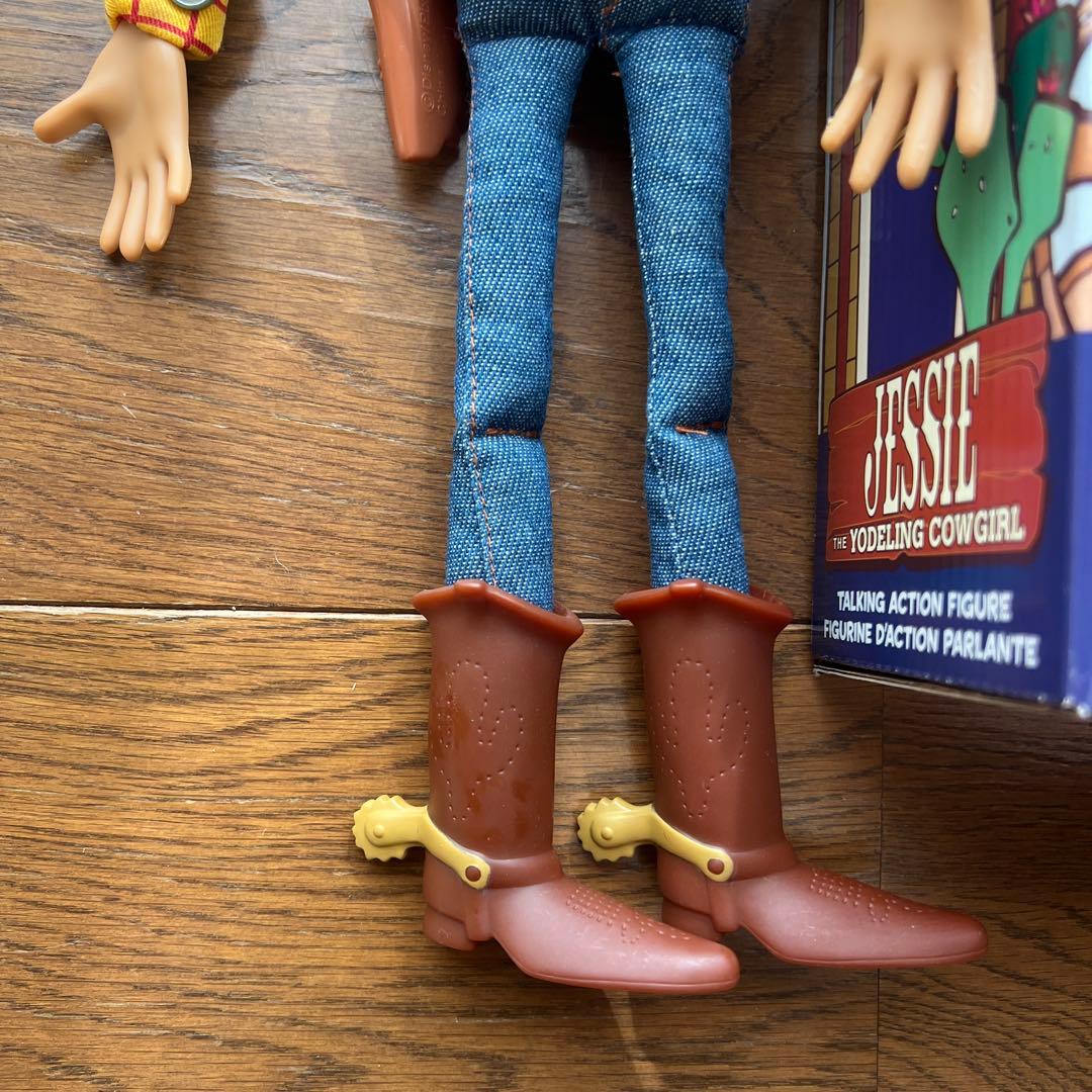 トイストーリー　ウッディ　ジェシー　バズ　3体セット