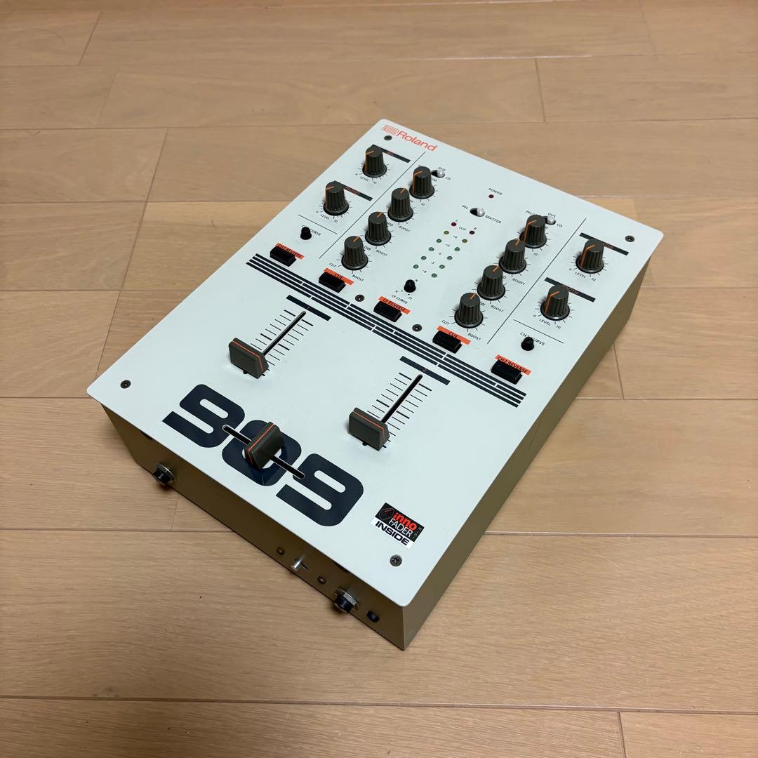 Roland DJミキサー DJ-99 世界3000台限定生産モデル ジャンク品 Roland - DJ-99 | DJ Mixer