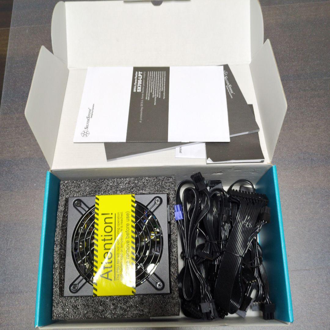 SilverStone SX700-LPT 700W SFX-L電源 Amazon | SilverStone SFXシリーズ SFX-L規格700W電源 奥行13cm フル