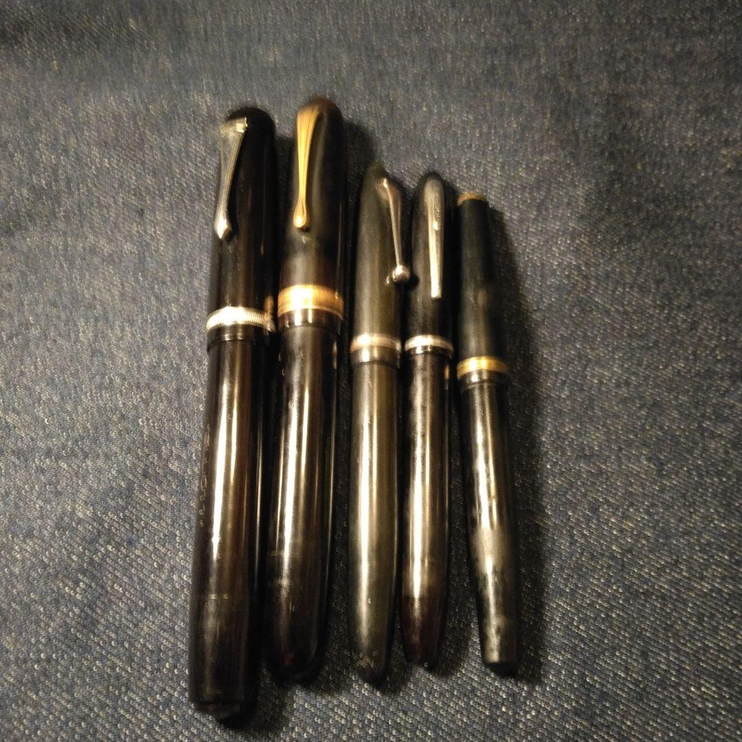 古い万年筆　エボナイト？ ジャンク品　筆記用具　ビンテージ 古い万年筆 エボナイト？ ジャンク品 筆記用具 ビンテージ 古い万年筆