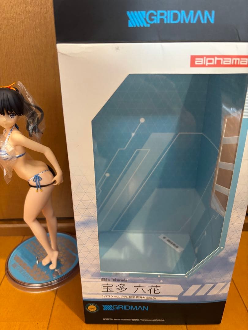 SSSS.GRIDMAN 宝多六花 1/7 水着フィギュア アルファマックス