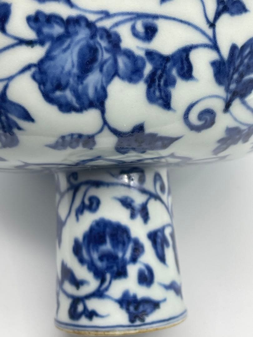 明宣德時代 【大明宣德年製】在銘 染付 御製青花吉瑞唐草