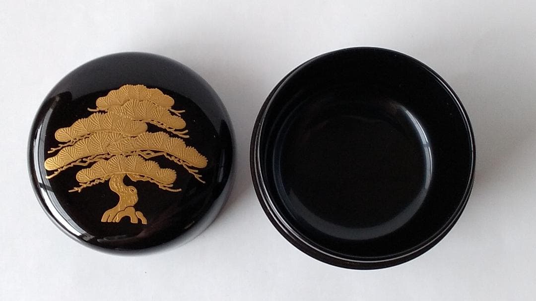 土居義峰 作 瑞松蒔絵 平棗 共箱 漆器 漆芸 抹茶 茶道具 棗