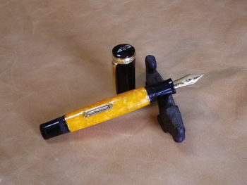 オマス 万年筆 限定 オマス ニューヨーク近代美術館 ペン先18K 750